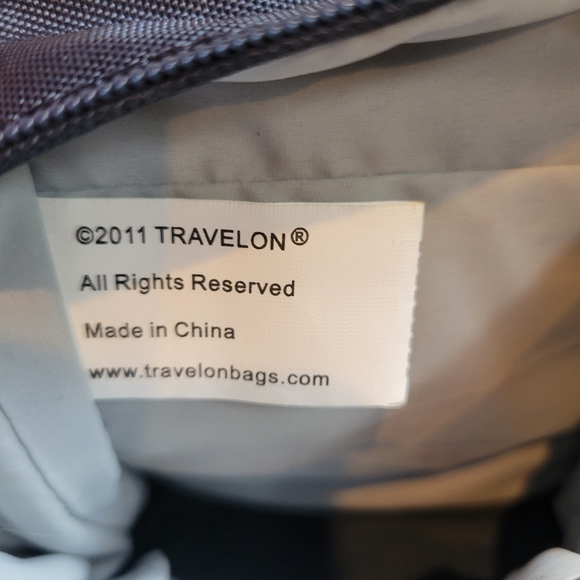 Travelon Anti-theft Convertible Bag - Picture 4 of 7